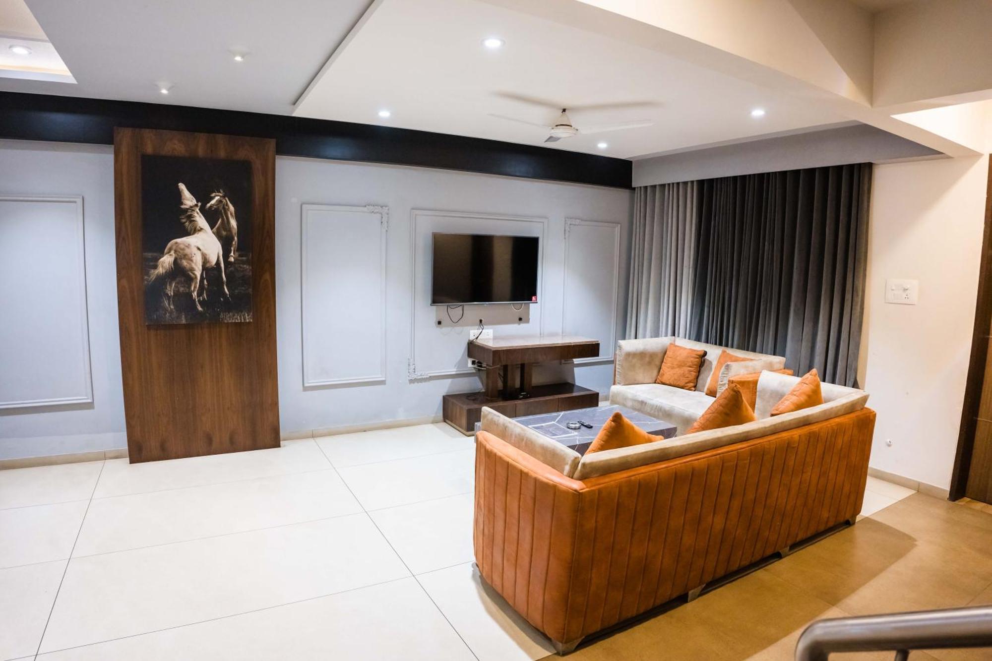 Capetown Resort Igatpuri Exterior photo